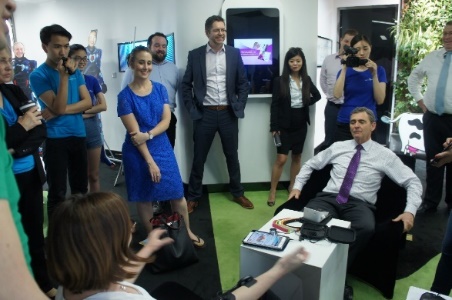 EX-PREMIER OF VICTORIA,  MR JOHN BRUMBY’S VISIT TO THE BORDERLESS INNOVATION HUB